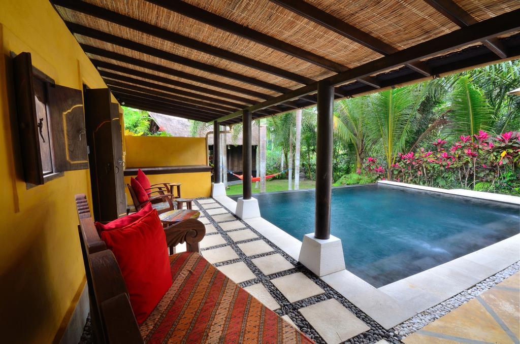 Jendela Di Bali Villa Tegallalang  Pokoj fotografie